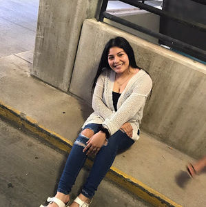 Meet your Posher, Mercedez